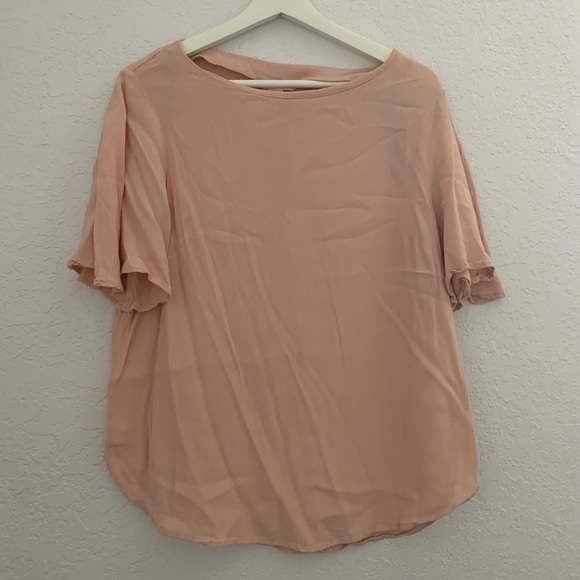 H&M Tops - H&M Blush Top